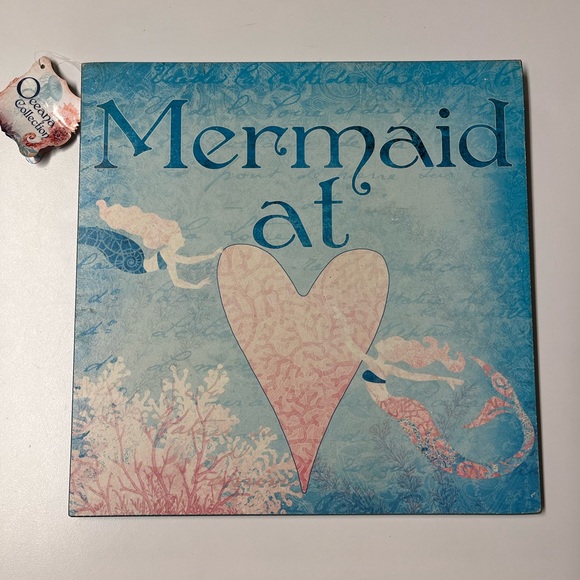 Mermaid At ♥️ Hanging Wall Decor - Picture 1 of 4